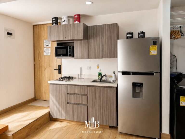 81d82d82-79a3-4f0f-9640-75b29f3de06f